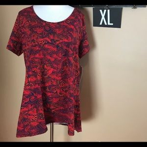 Lularoe Classic T shirt